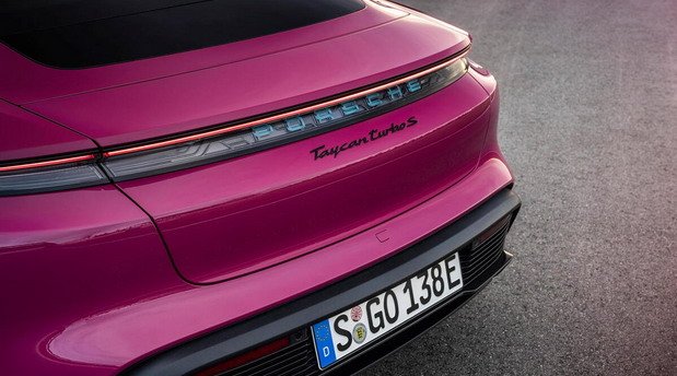 porsche taycan 4444.jpg, 65 KB