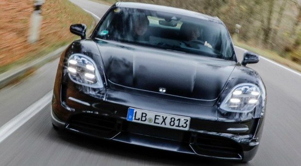 porsche taycan t.jpg, 56 KB