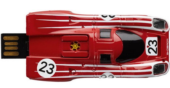 porsche-917-Salzburg-USB-Stick 1.jpg, 55 KB