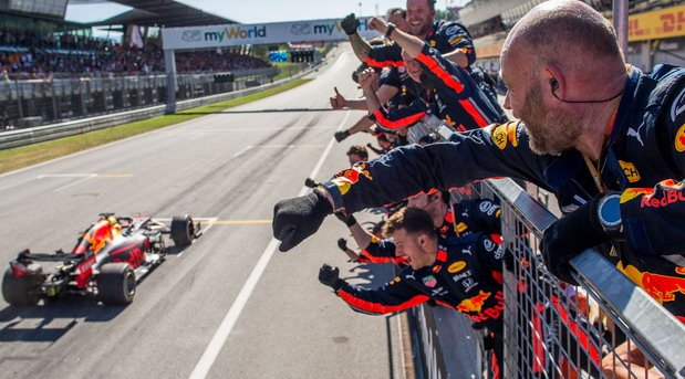 red bull honda 11.jpg, 85 KB