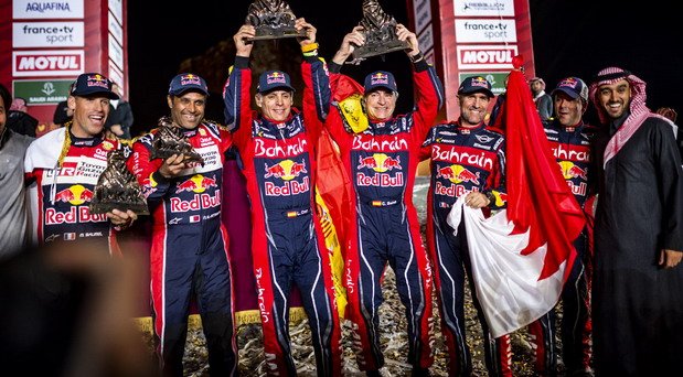 red bull toyota sainc.jpg, 99 KB