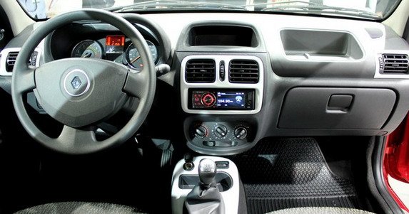 renault clio 911.jpg, 59 KB