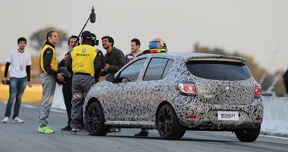 renault sandero rs 1.jpg, 59 KB