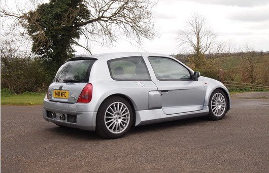 renault-clio-v6-11.jpg, 68 KB
