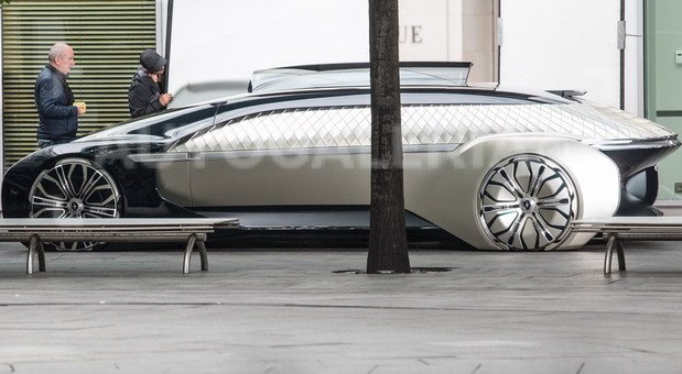 renault-concept 11.jpg, 69 KB