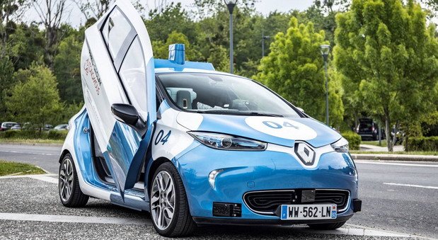 renault-zoe-cab 1.jpg, 95 KB