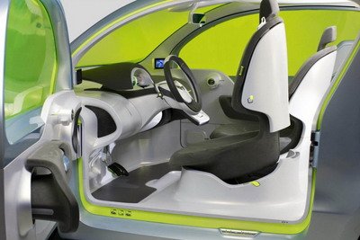 renault_ze_concept_paris_021-1002-950x673.jpg, 33 KB