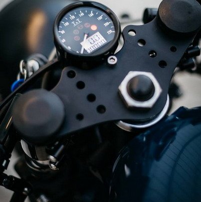 roa-motorcycles-bmw-7.jpg, 40 KB