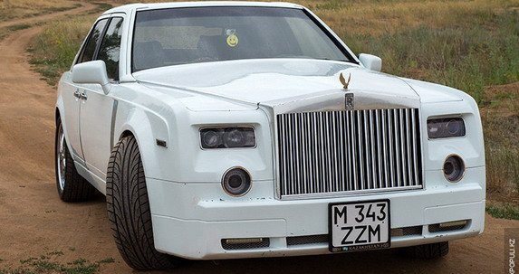 rolls 3222.jpg, 60 KB