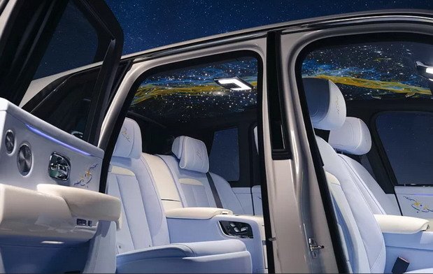 rolls cosmos 1111.jpg, 70 KB