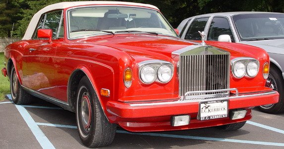 rolls gaga.jpg, 85 KB