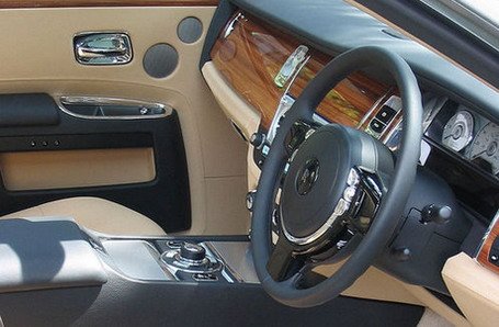 rolls royce ghost 11.jpg, 45 KB