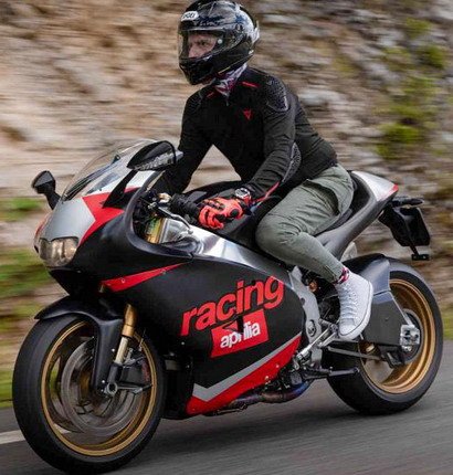 rsv4 11.jpg, 64 KB