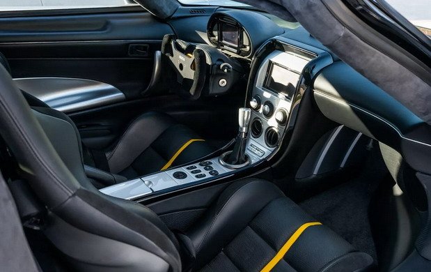 saleen s7 1111.jpg, 67 KB