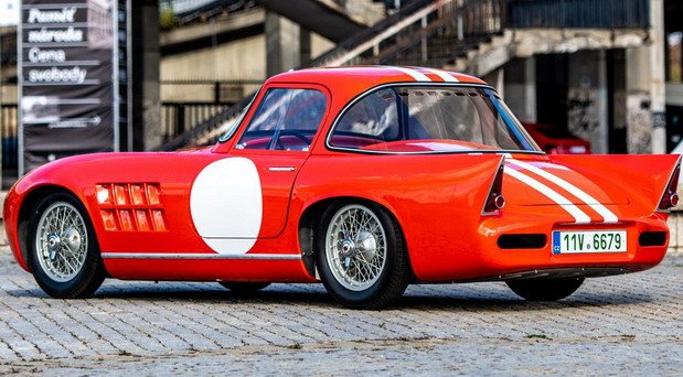 skoda 1100 1111.jpg, 87 KB