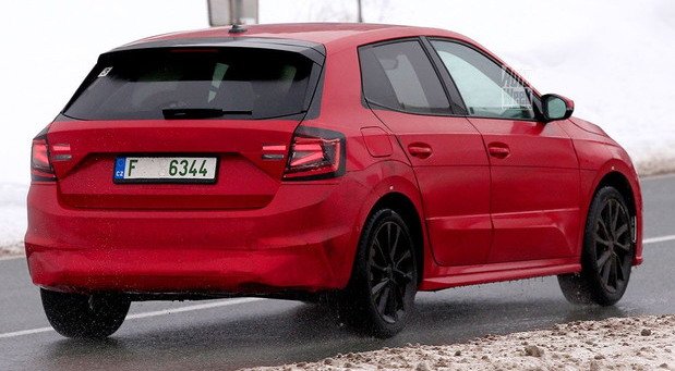 skoda f 411.jpg, 63 KB