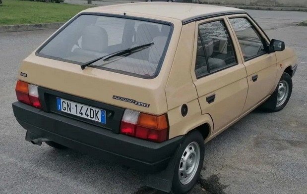 skoda favorit 11.jpg, 70 KB