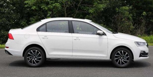 skoda rapid 23.jpg, 55 KB