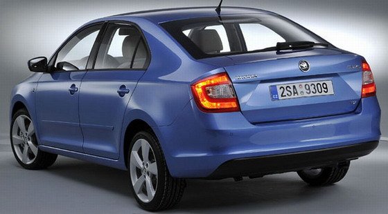 skoda rapid 704111.jpg, 46 KB