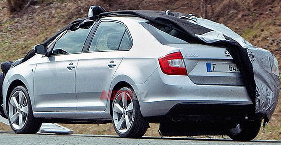 skoda rapid 911.jpg, 81 KB