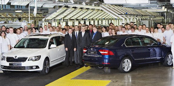 skoda superb 2013.jpg, 93 KB