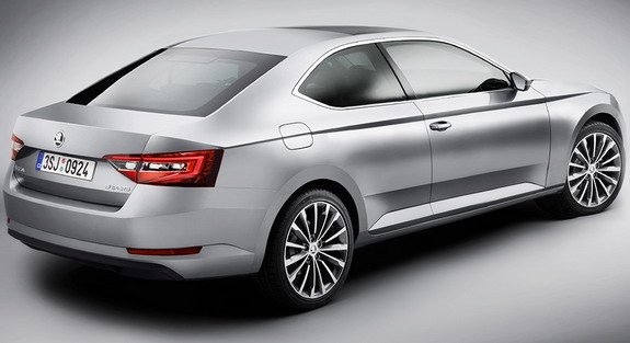 skoda superb coupe.jpg, 41 KB