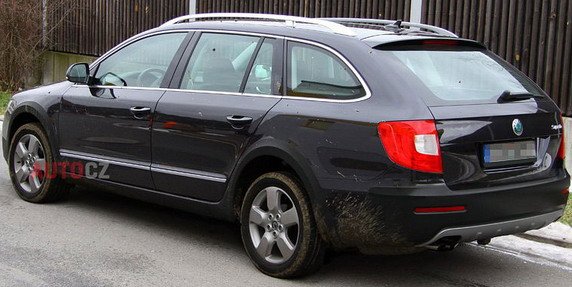 skoda superb scout 22.jpg, 57 KB