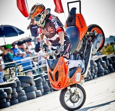 stunt 111.jpg, 69 KB