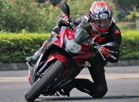 suzuki-gsx-250r-1.jpg, 57 KB