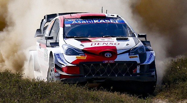 takamoto-katsuta-daniel-barrit.jpg, 73 KB