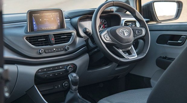 tata a 111.jpg, 57 KB