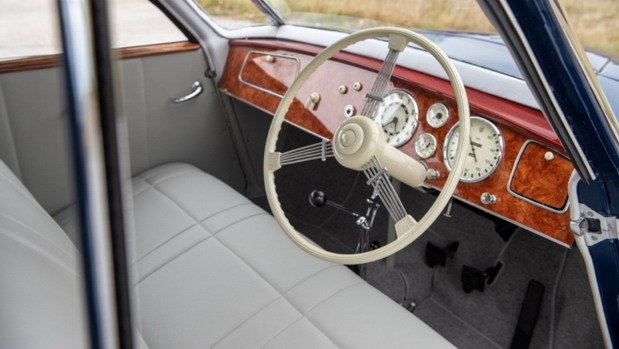 tatra t77 1.jpg, 56 KB