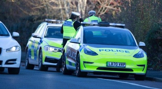 tesla 3 police.jpg, 66 KB