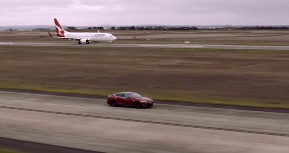 tesla avion.jpg, 30 KB