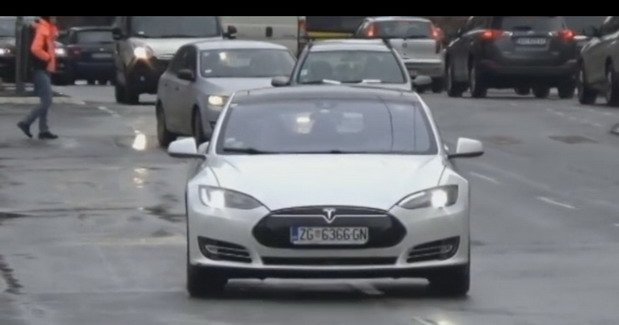 tesla bg zg.jpg, 35 KB