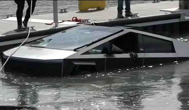 tesla cybertruck z.jpg, 60 KB