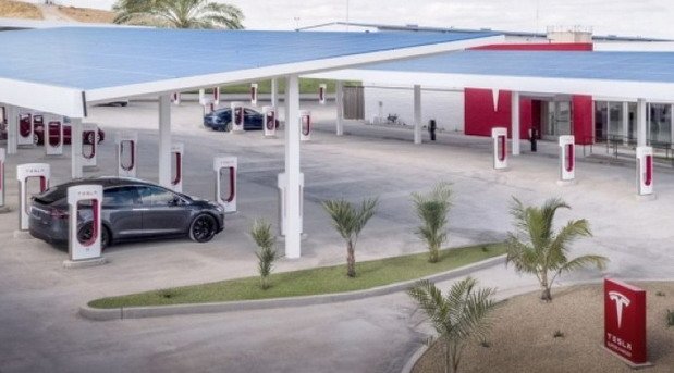 tesla lanac.jpg, 55 KB