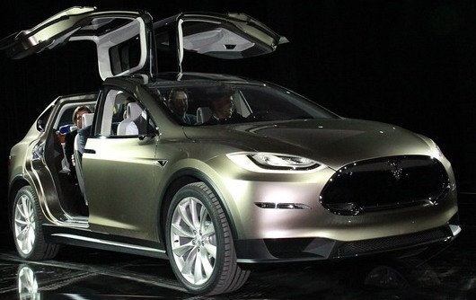 tesla model x 11.jpg, 54 KB