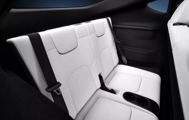 tesla model y 4.jpg, 39 KB