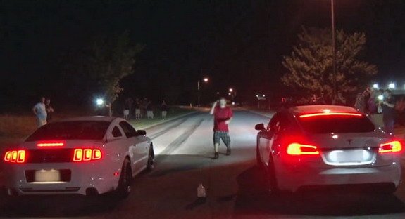 tesla mustang.jpg, 35 KB