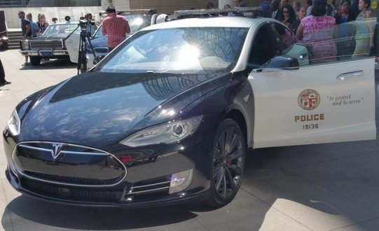 tesla s lapd.jpg, 54 KB