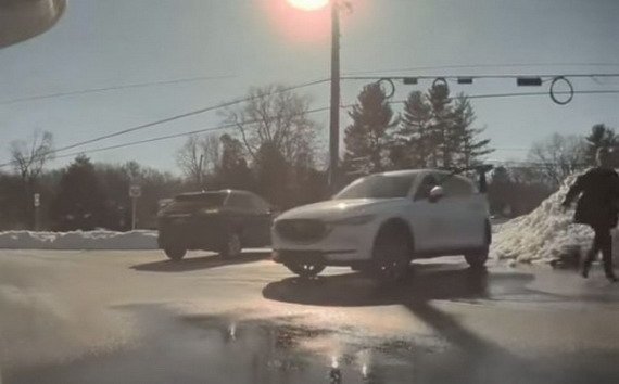 tesla trk.jpg, 36 KB