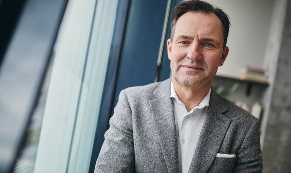 thomas-schafer.jpg, 47 KB