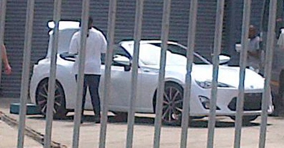 toyota 86 convertible 1.jpg, 63 KB