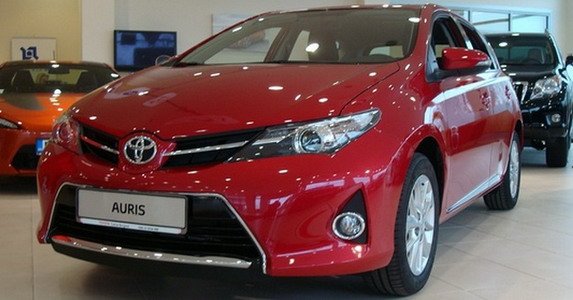 toyota auris 21.jpg, 71 KB