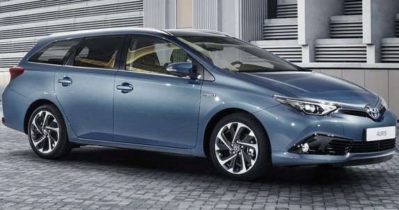 toyota auris 333.jpg, 61 KB