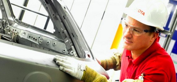 toyota body paint.jpg, 49 KB