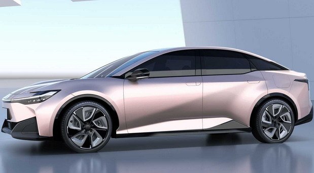 toyota bz sdn.jpg, 42 KB