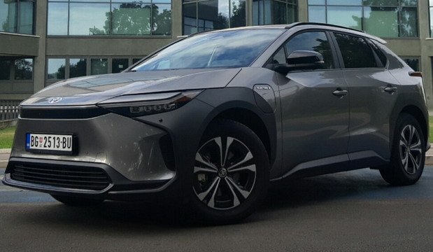 toyota bz4x as.jpg, 56 KB