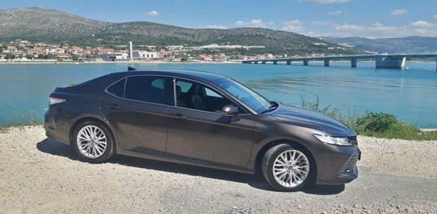 toyota camry nn.jpg, 64 KB